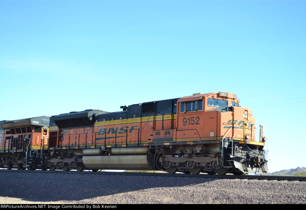 BNSF 9152